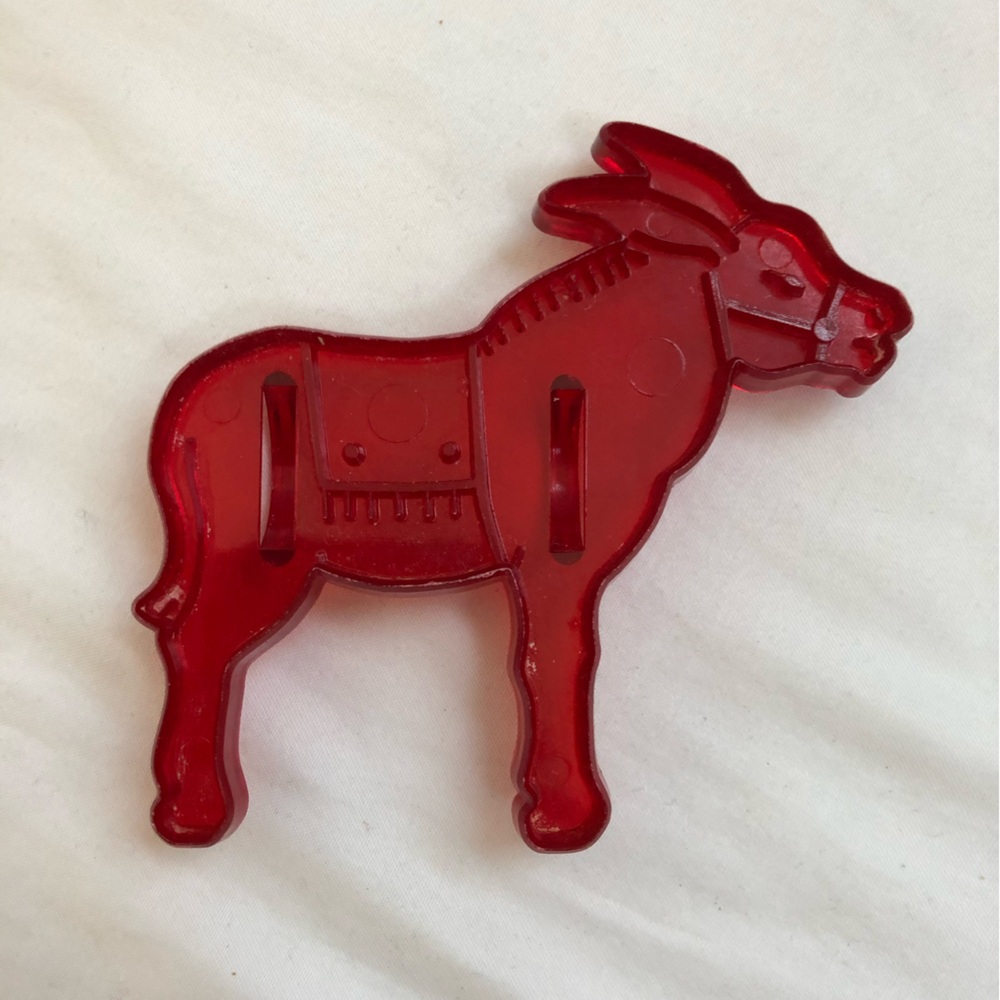 9 Cookie Cutters Red Plastic Translucent Vintage Animals Circus Pony Lamb Bear - Picture 5 of 12